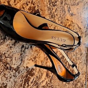 Guess patten leather heels